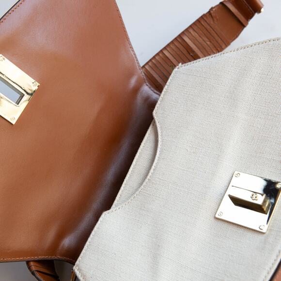 BOSS Ariell Shoulder Bag - Picture 12 of 12